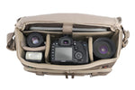 Macchina fotografica e obiettivi in borsa fotografica cachi Vanguard Veo Range 38BG