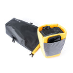 Interno con custodia impermeabile per fotocamera SLR con obiettivo Vanguard Alta WZM