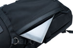 Tasca frontale della borsa fotografica Vanguard Veo GO 42M BK