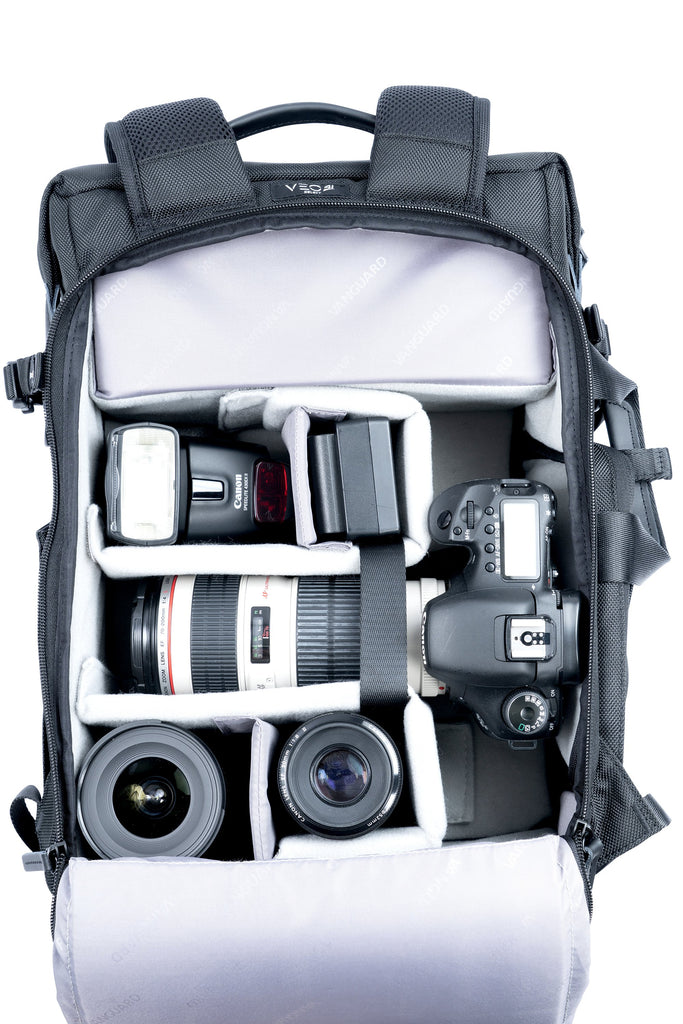 Vanguard Veo Select 41BK Zaino nero e borsa nera Configurazione parziale della fotocamera