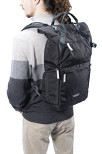 Fotografo con il Vanguard Veo Flex 43M BK Black Camera Backpack