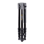 Vanguard Veo 2 235CB treppiede da viaggio chiuso