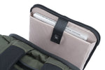 Laptop in zaino verde e borsa Vanguard Veo Select 41GR